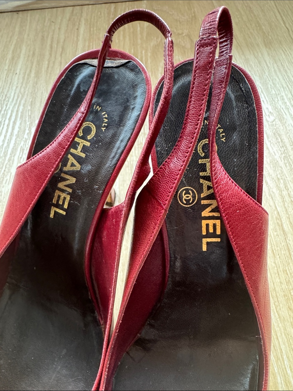 CHANEL Camelia 2001 Burgundy and Brown Floral Slingback Heels 39.5 - Picture 4 of 5